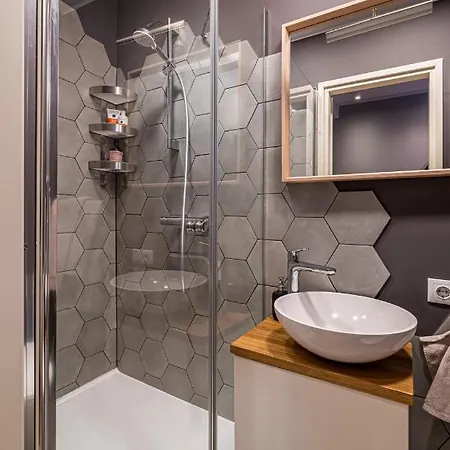 Apartment Cosy With River View Riga