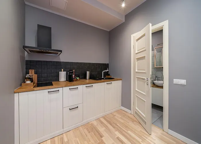 Cosy With River View Apartment *