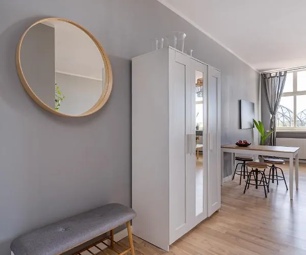 Cosy With River View Apartment Riga